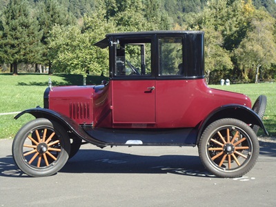 Richard and Nanette's 1924 Coupe