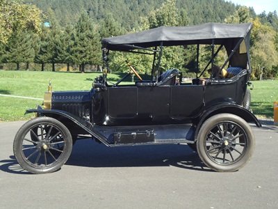 Con and Fran's 1915 Touring