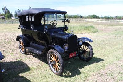 Bill and Fern's 1919 Touring